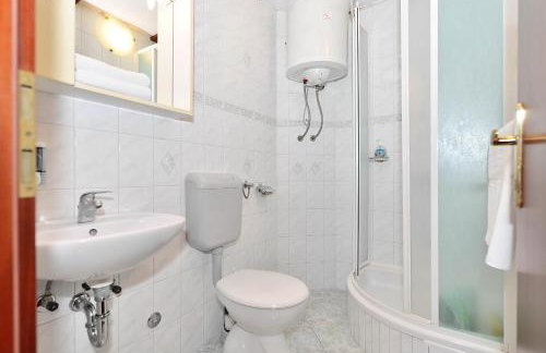 Apartments Mirabella - Photo 32