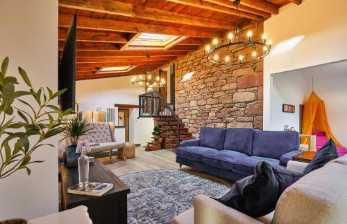 The Old Stables - Hot Tub, Sauna and Cinema - Photo 16