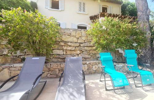 SUPERBE VILLA-DOMAINE AVEC GOLF PISCINE ET TENNIS - Foto 29