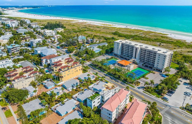 Elevated Perspective - Foto 37