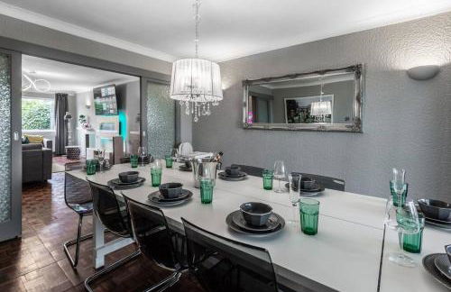 City home with parking and garden- pet friendly - Photo 3