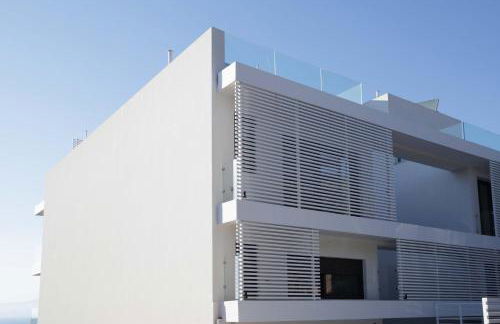 Experience Penthouse by Athens Riviera Suites - Photo 33