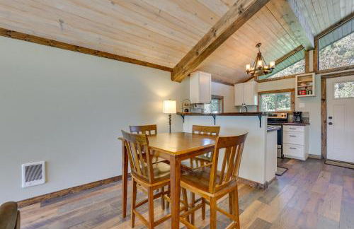 Donnelly Cabin with Fire Pit 5 Mi to Boat and Ski! - Photo 8