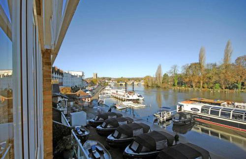 The Oars - Riverfront Property - From 300 Per Night - Foto 30