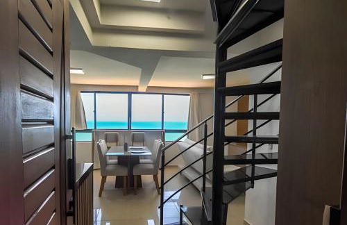 Cobertura duplex de frente pro mar - Foto 14