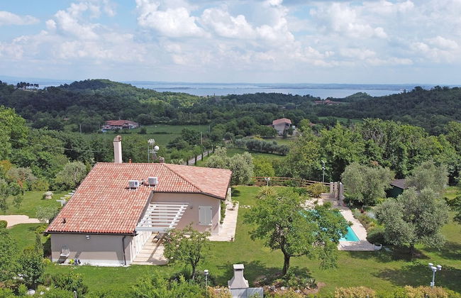 Villa Daniela con Piscina Vista Lago by Wonderful Italy - Photo 26