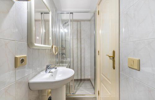 Playa del Duque Villa - 10 min walk to beach - Foto 14