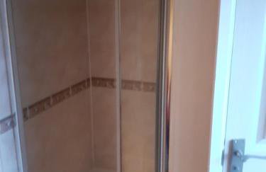 Bryncarnedd Farmhouse - Photo 14