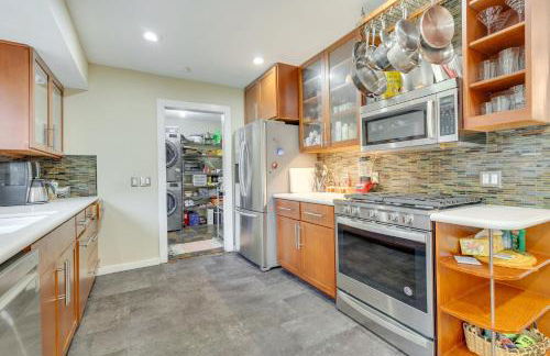 Austin Home Near Zilker Park with Yard Pets Allowed - Photo 12