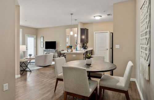 Cozy Dublin 2BR 1st Floor Easy Free Parking! - Foto 8