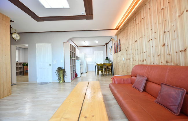 Sokcho Daemyung Pension - Photo 34