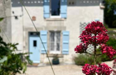 La Colline de Tilleul - Les Tilleuls - 4 STAR RATED - stunning cottage with pool near Aubeterre in idyllic location - Foto 4