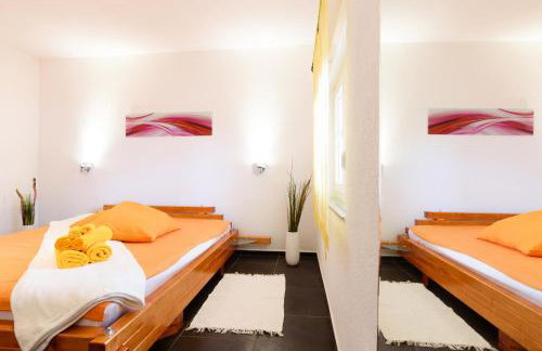 Studio Apartment Maslina - Photo 10