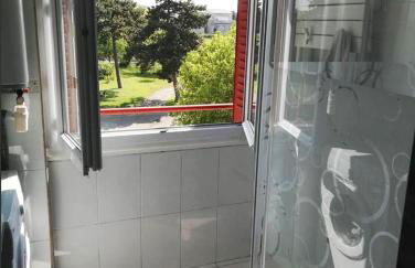 T3 Bron, limite Lyon 3e. Proche périphérique, hôpitaux et transports. - Foto 2