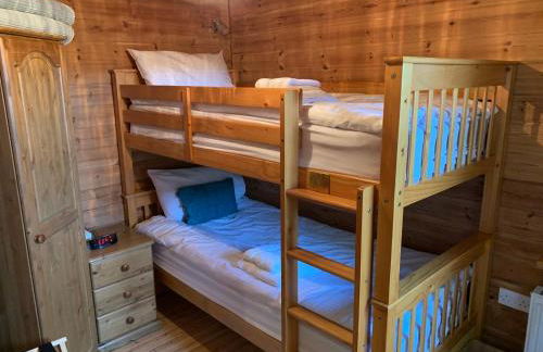 Horsey Reach Lodge - Photo 11