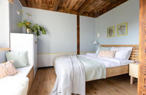 Nowoczesny dom nad jeziorem Zarybinek-Mazury Rybno, z własnym dostępem do linii brzegowej oraz łódką - Foto 51