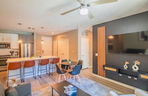 Spacious 2BR Uptown Biltmore Gym Pool Parking WD - Foto 32