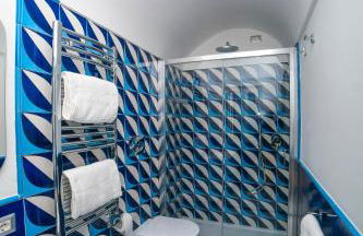 Admiring Amalfi - Photo 35