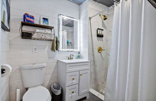 The Ultimate Fan's Retreat 5BR near all the Action - Foto 49