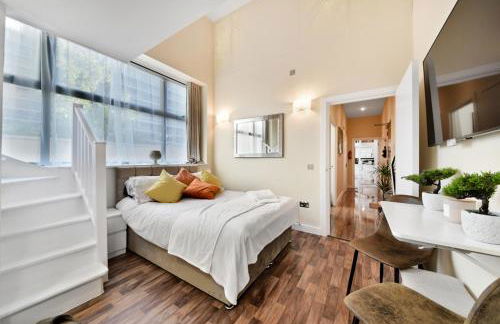 London Lets Stay Here with parking - Foto 5