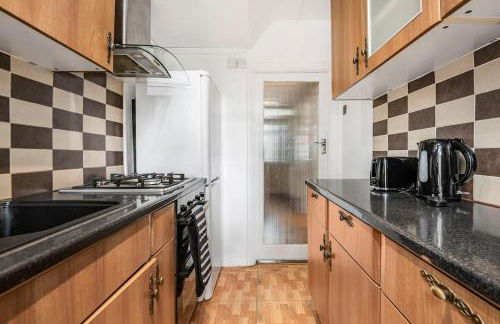 3BR Home Garden & Free Parking - New Malden - Foto 40