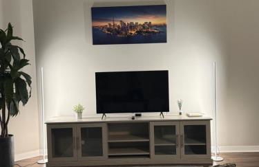 Luxury Downtown Cityview Suite Skywalk Access and Free Garage Parking - Foto 67