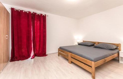 7 Bedroom Awesome Home In Polaca - Foto 33