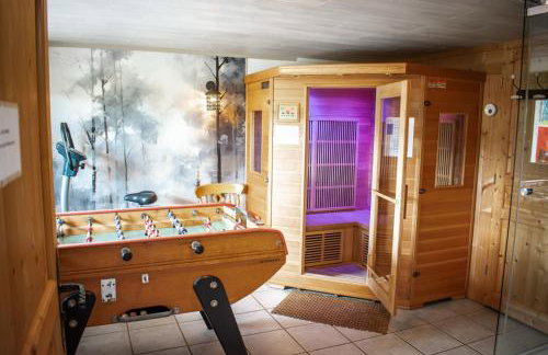 Chalet entier, vue panoramique, ruisseau et sauna. - Foto 5
