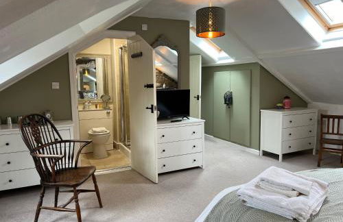 The Old Farmhouse - Photo 25