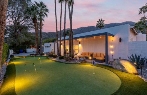 Far Far Away in Vista Las Palmas by ACME House Company - Foto 21