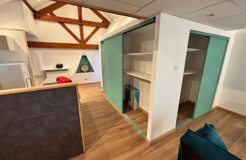 Mini-Loft, terrasse 24m2, Internet Haut-débit, garage privé et place de parking - Foto 9