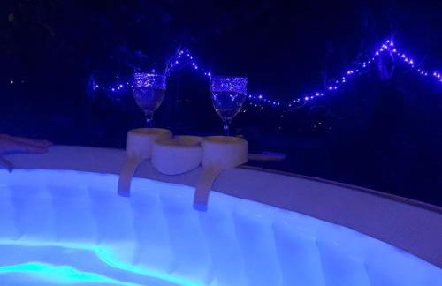 Bijou Cottage in Brontë Country with Wood-burning Stove & Hot Tub Spa - Foto 32