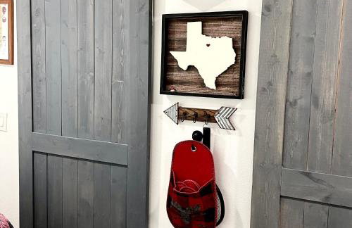 Pet Friendly Graham 2 Bedroom Home Christmas 365 at The Mistletoe Farm - Foto 27