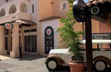 Appartement résidence Club -Rez-de-jardin clôturé -piscines dont une Chauffée du 04 avril au 02 novembre - Foto 37