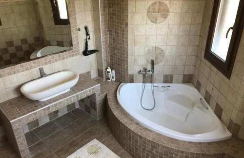 M Varkes Villa - Foto 45