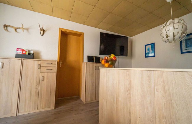 Cozy Holiday Home With Terrace and Garden - Foto 15