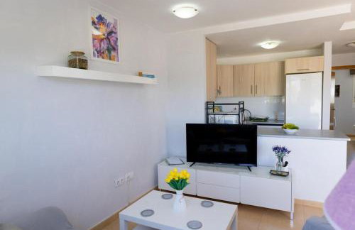 Penthouse for 4 Rooftop Terrace & Communal Pools - Photo 22