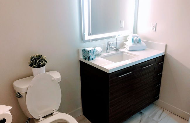 Resort Style Suites in Downtown LA - Foto 36