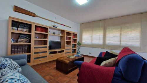 Amplio y céntrico piso en O Grove - Foto 5