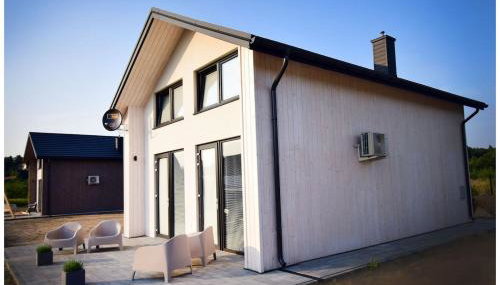 Biała chatka w Krzaczastym Zakątku - Foto 4