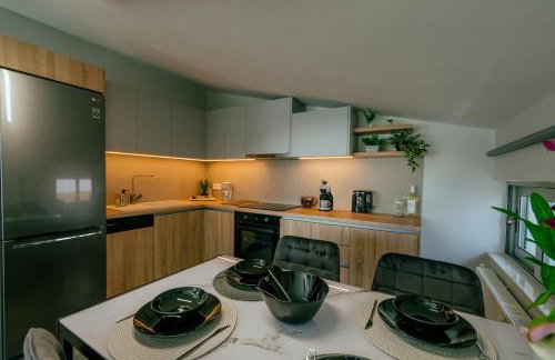 ARTica condo - Photo 15