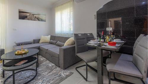 Lovely Home In Nedescina With Kitchen - Foto 5