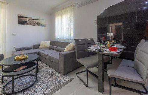 Lovely Home In Nedescina With Kitchen - Foto 5