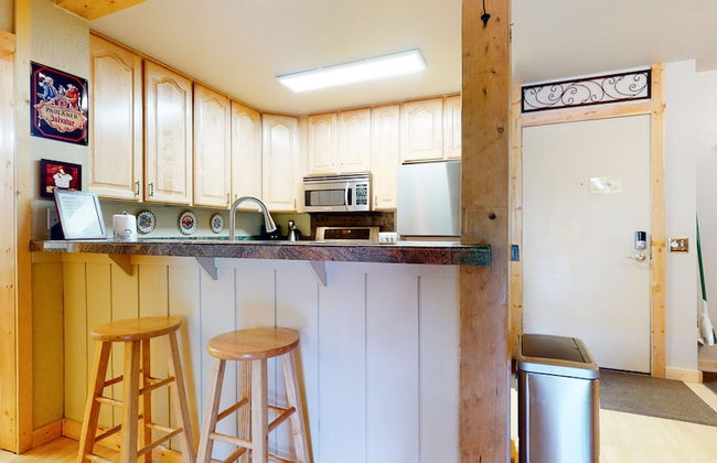 Summit Cozy Condo Getaway! - Foto 8