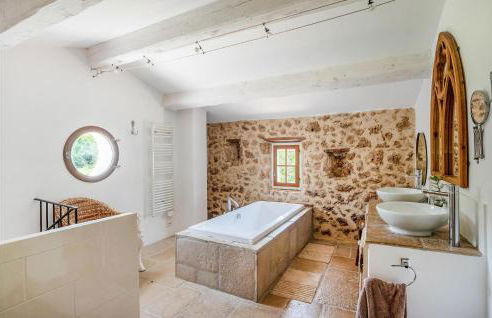 6 Bedroom Pet Friendly Home In Carcès - Foto 23