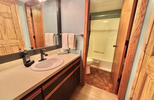 Ski-in Ski-out Townhome at Lutsen Mountain, Pool, Hot Tub, Fitness, Sauna and more! - Foto 16