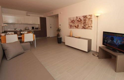 Residence Rivachiara (check-in at Hotel Riviera in Viale Rovereto, 95) - Foto 48
