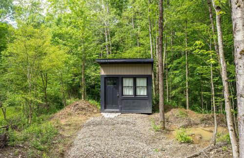 Modern Tiny Home Wraparound Deck - Foto 32
