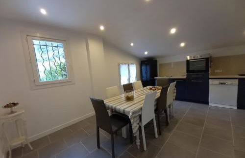 Provencal villa with pool, 1500m2 grounds - Foto 12