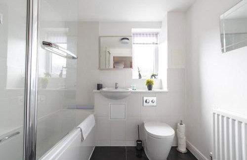 Large flat in Ashford near outlets and Ashford train station - Foto 19